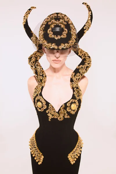 Look 2